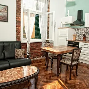 Nostalgie Apartman Opatija