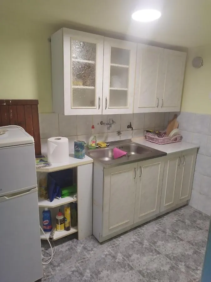 Apartment Heli Budget Condo Rijeka